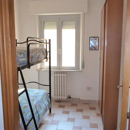 Porto Recanati Fronte Mare L17 *